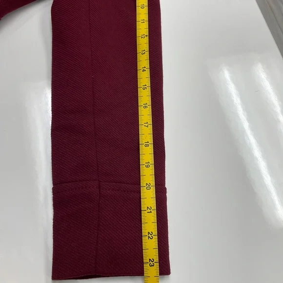 Elegant Coat with Side Pockets - Picture 15 of 15